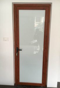 Cửa nhôm kính nhà vệ sinh